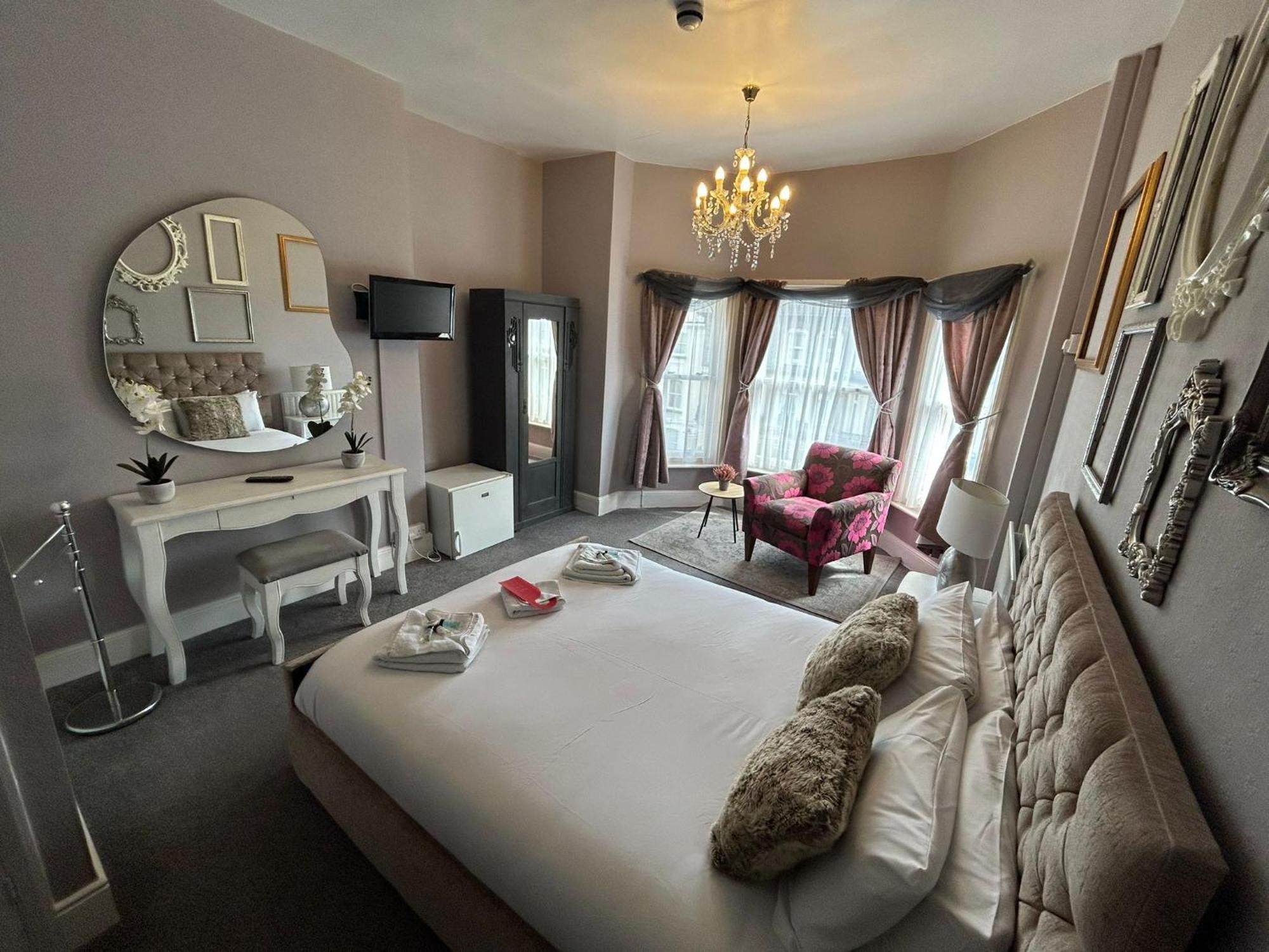 The Lyndhurst Guest House グレート・ヤーマス 部屋 写真