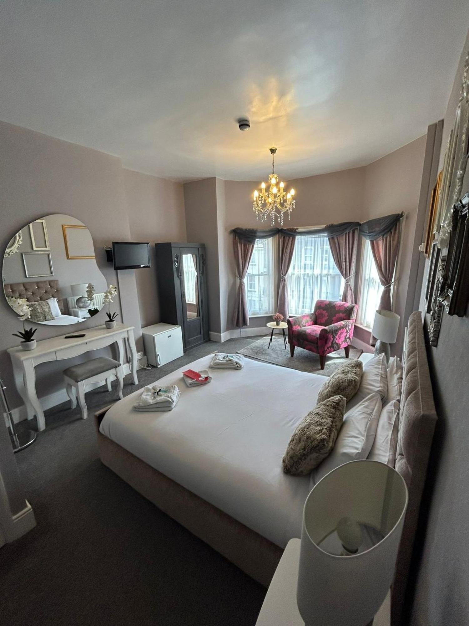 The Lyndhurst Guest House グレート・ヤーマス 部屋 写真